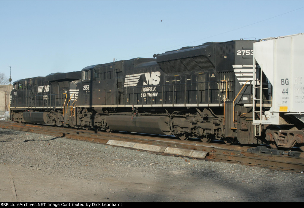 NS 2753